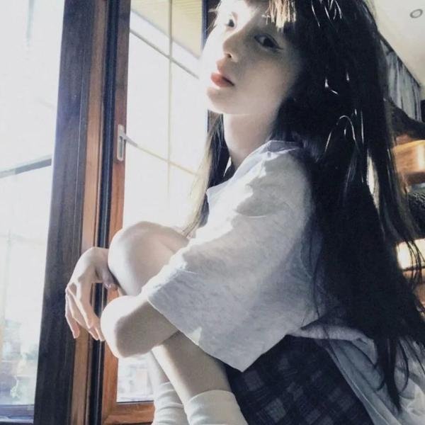 禁苑春浓